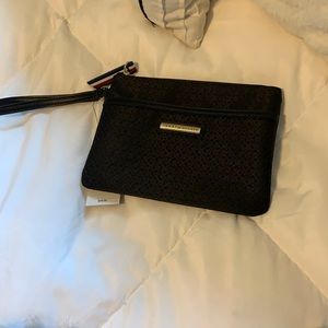 NWT Tommy Hilfiger handbag